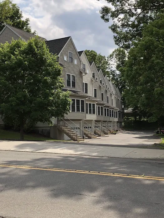 Aardvark Roofing, Windows & Siding Picture 10