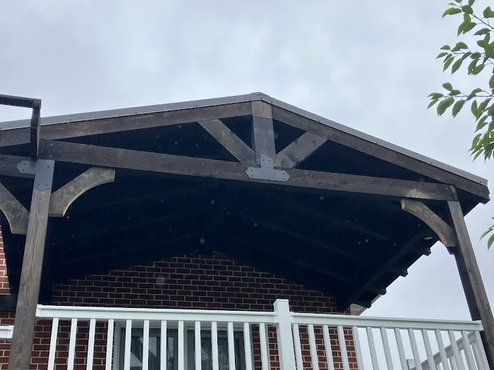 Clugstons Roofing LLC. Picture 3