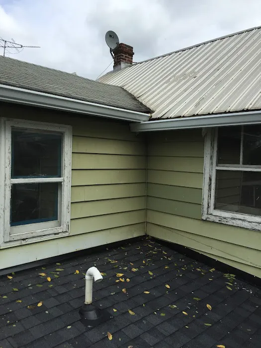AUTHORITY ROOFING Picture 3