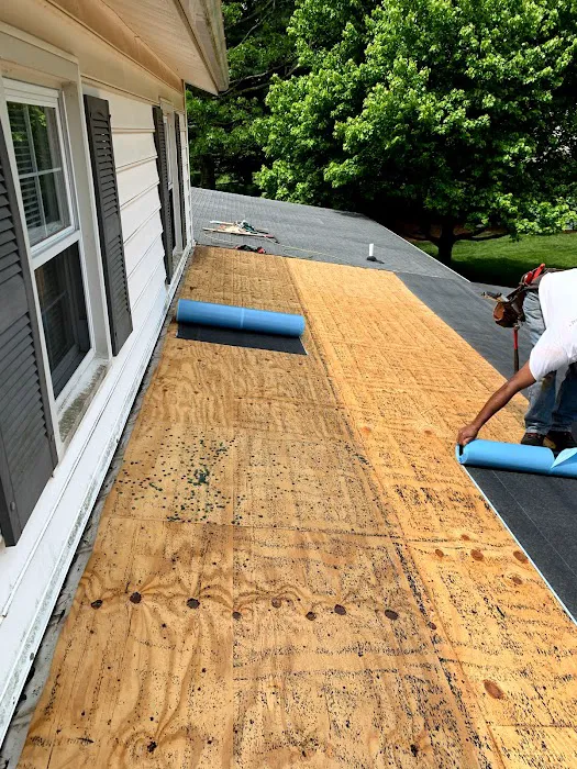 AUTHORITY ROOFING Picture 7