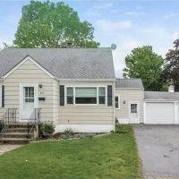 Rick's Roofing And Siding ico