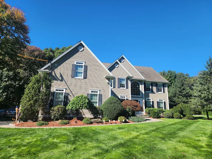 Creative Home Improvement LLC Picture 1