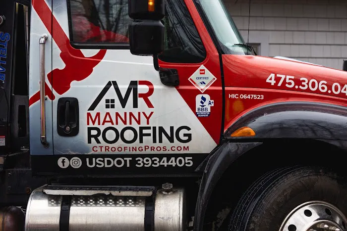 Manny Roofing Picture 1