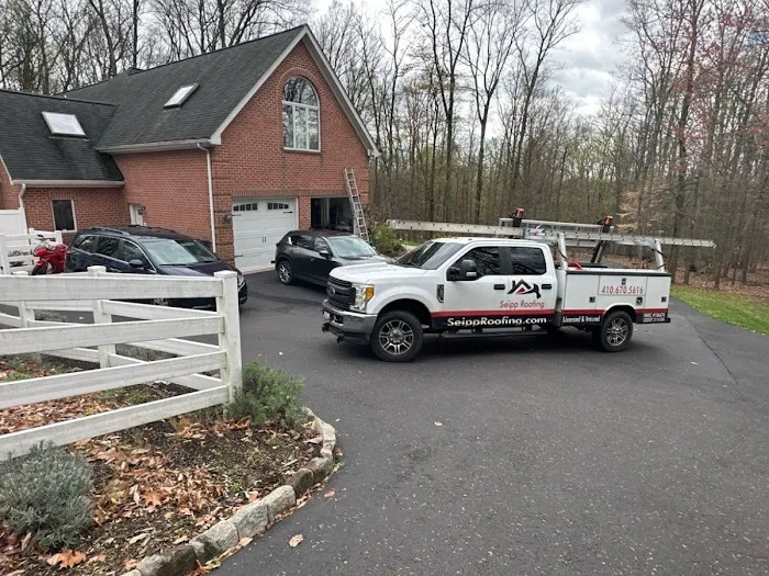 Seipp Roofing, LLC Picture 4
