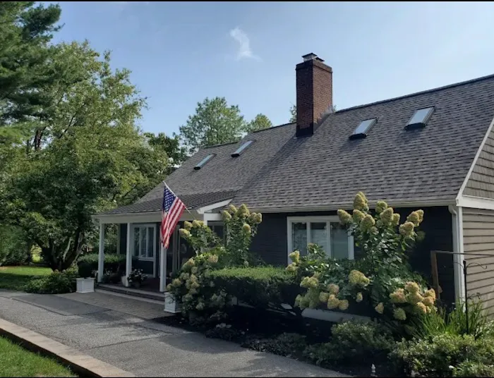 Mid Atlantic Gutters and Roofing Picture 1
