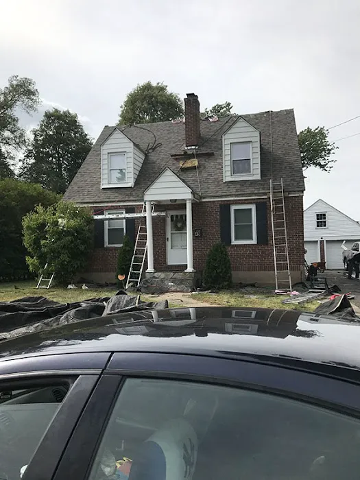 Rob's Roofing, LLC Picture 3