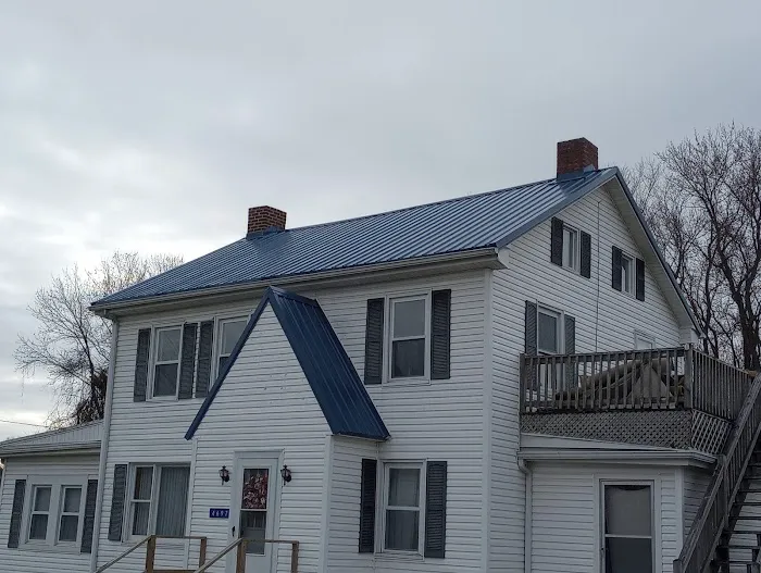 Hickory Roofing and Construction Picture 4