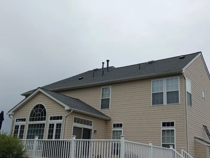 Hickory Roofing and Construction Picture 9