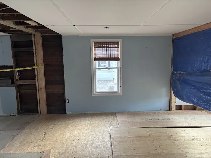 H Restoration LLC Picture 1