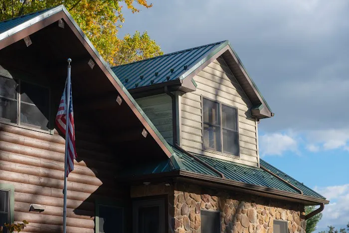 Superior Roofing Solutions LLC Picture 1