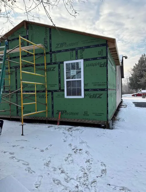 Ludwig Roofing and Repair Inc Picture 2