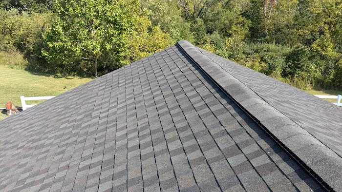 Bachman’s Roofing Picture 1
