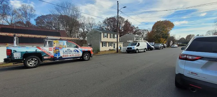 Latin roofing siding llc Picture 1