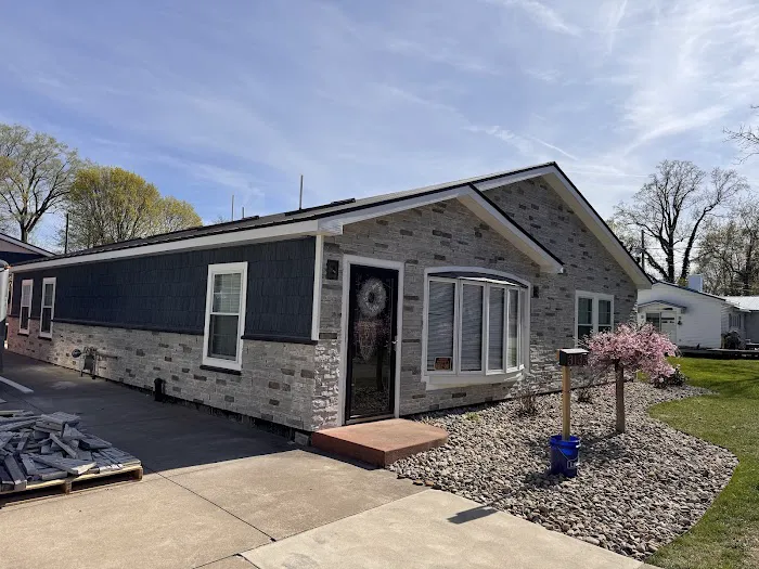 Tops Roofing & Remodeling Picture 5