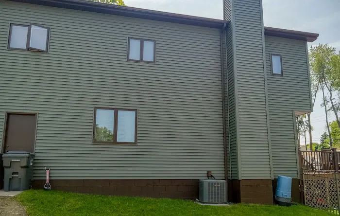 Troyer Roofing Picture 1