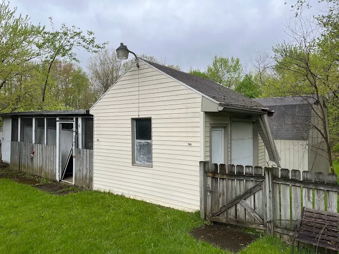 Deanco Roofing Siding Contractor Picture 1