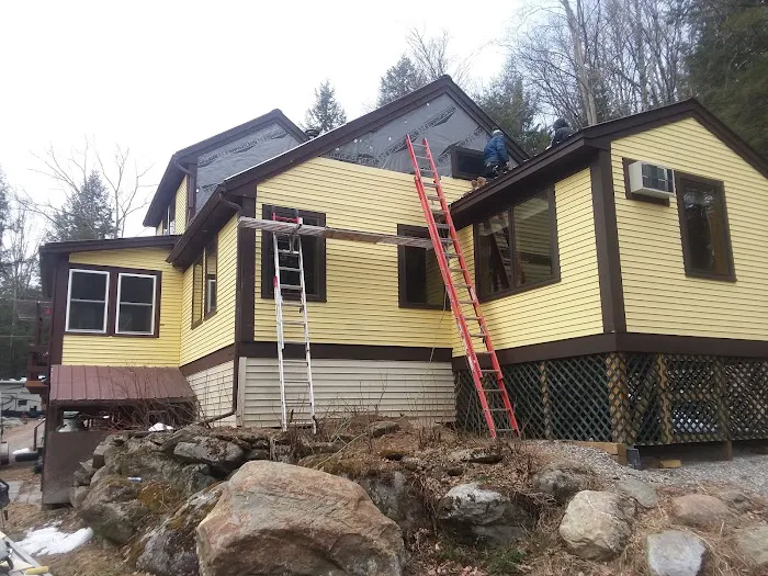 Modern Exteriors Vermont Picture 10