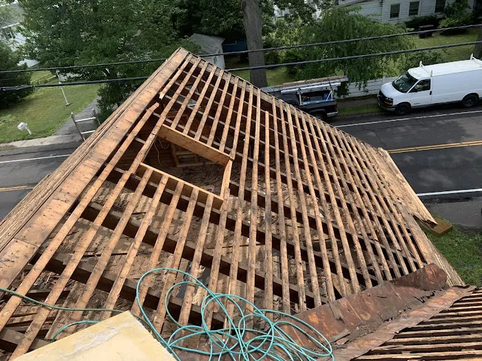 WA ROOFING SERVICES LLC Picture 9