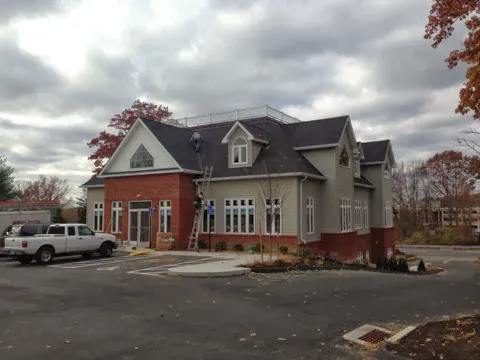 Ari`s Roofing and Siding Picture 9