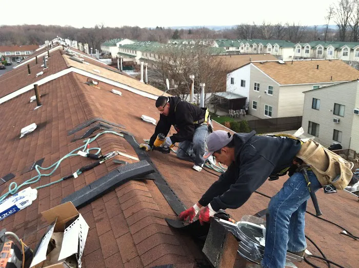 House to Home Contracting Picture 8