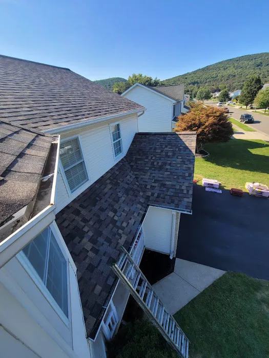 Smith & Miller Roofing, LLC Picture 2