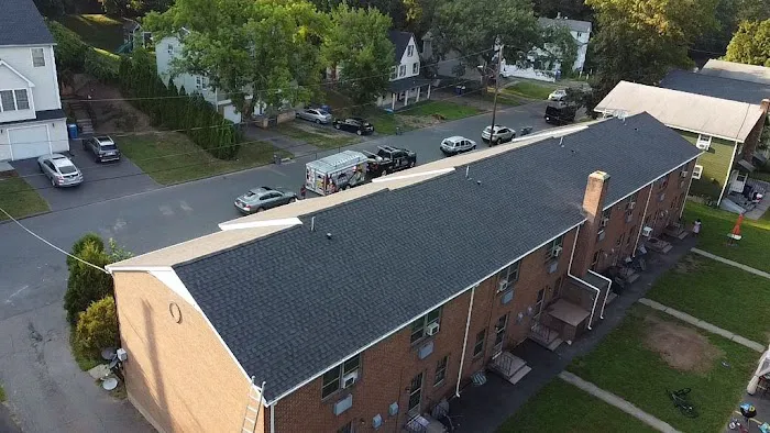 Pesantez Roofing LLC Picture 6