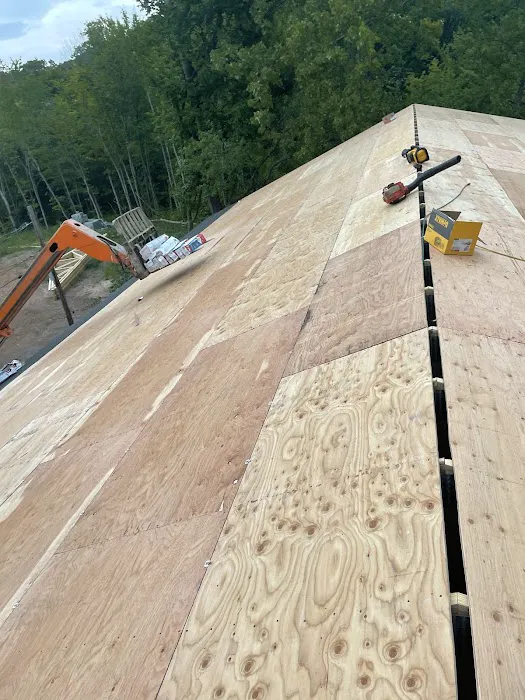 Pesantez Roofing LLC Picture 7