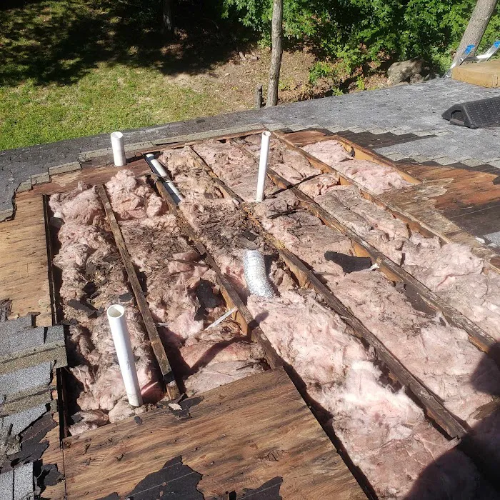 Royal Roofing and Renovations Picture 8