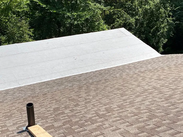 D Pacific Restoration LLC | Roofing, Gutters, Siding Experts Picture 4