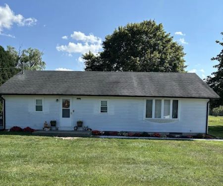 Adam Holencik Exterior