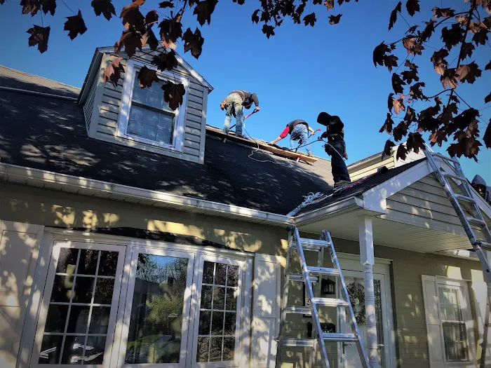Peters Roofing and Gutters Inc Picture 6