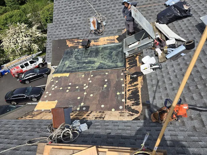 LT Home Improvement llc Picture 7