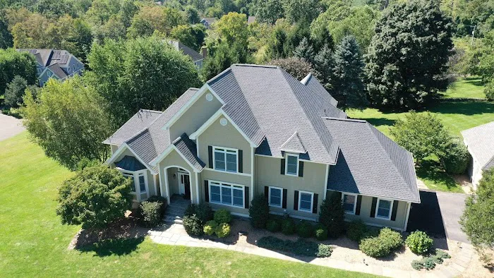 Lecla Home Improvements & Roofing, Inc. Picture 1