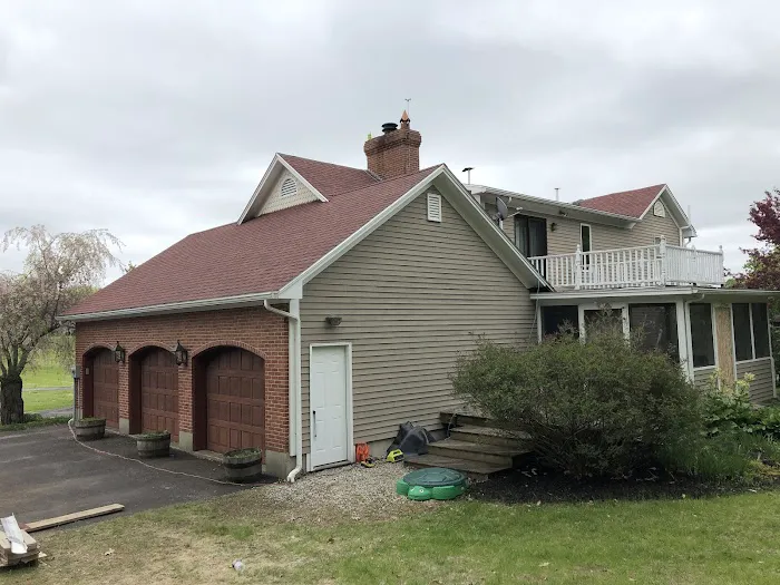 Royal Roofing & Siding Inc Picture 1