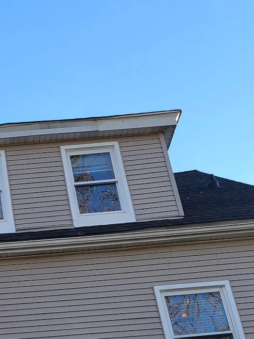 M&M Roofing and Siding Corporation Picture 8