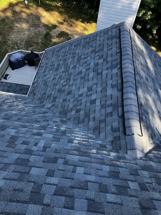 Four Seasons Roofing Picture 2