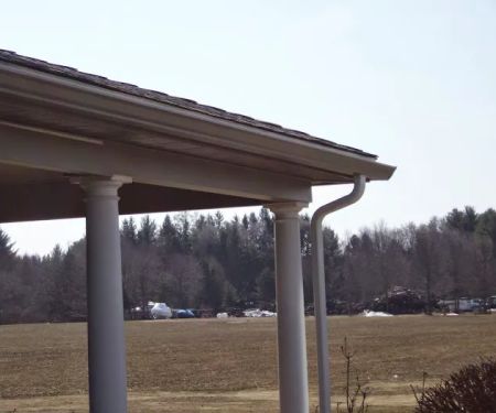 4 Seasons Seamless Gutter Services