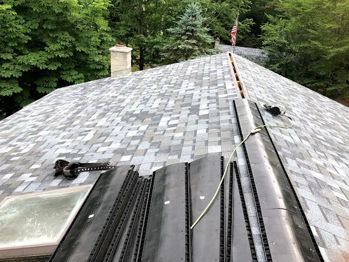 M&D Roofing Picture 8