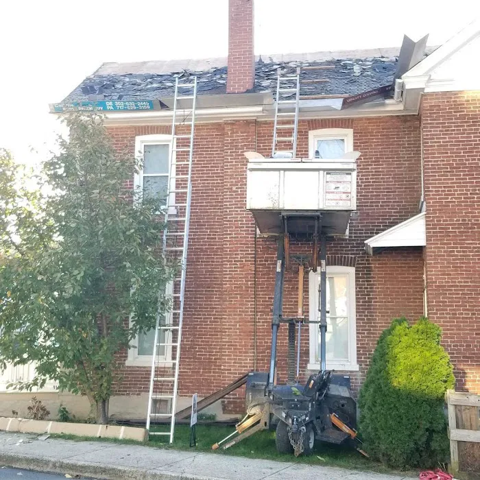 Benji's Roofing Picture 2