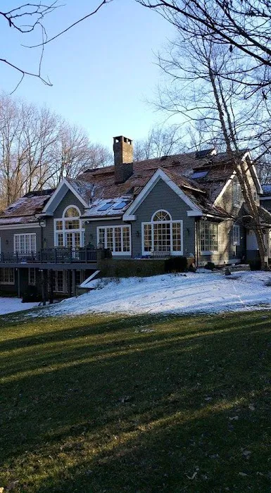 Benji's Roofing Picture 9