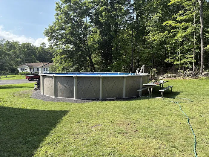 Reyes Custom Builder Picture 1