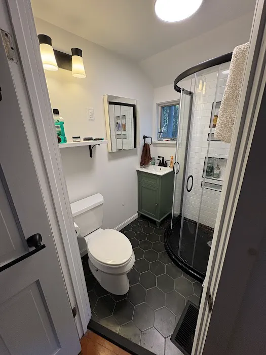 Reyes Custom Builder Picture 5