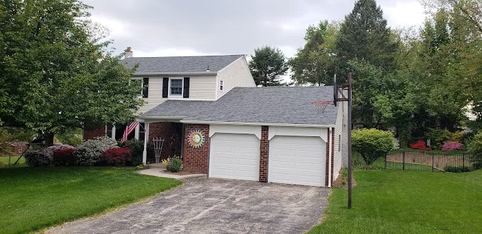 Premier siding and roofing Picture 9