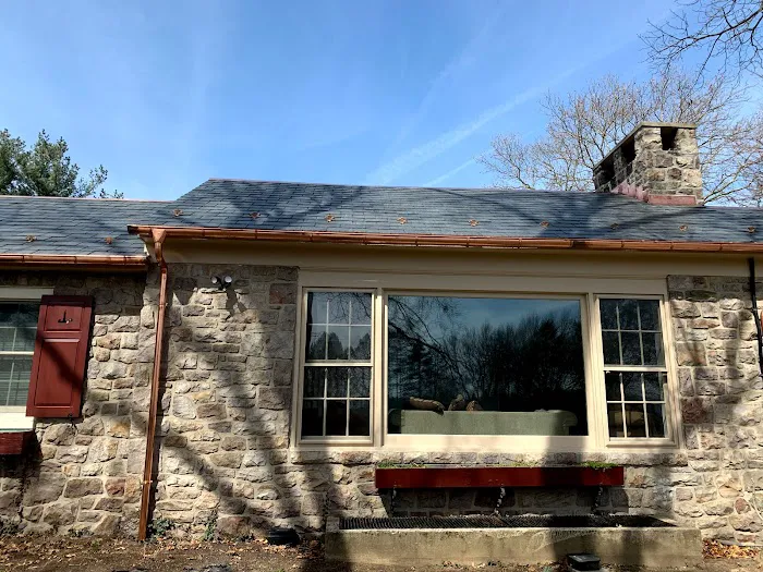 Leeland's Slate Roofing Picture 1