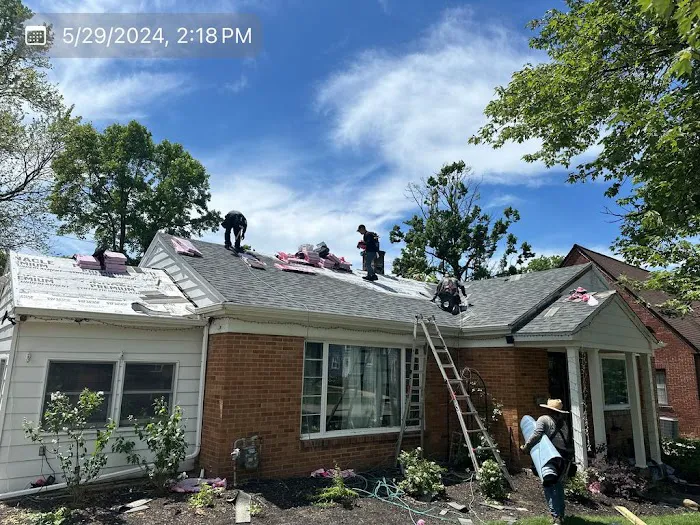 Pinnacle Roofing & Construction Co. Picture 10