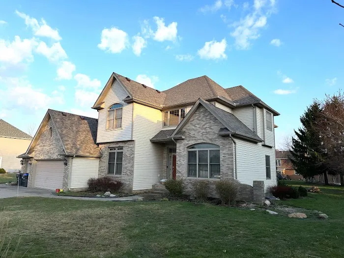 Advanced Roofing & Construction Picture 3