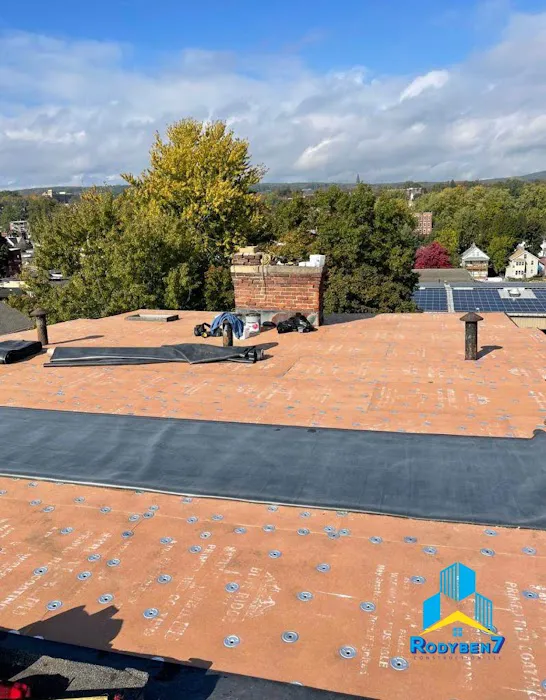 Rodyben7 Construction LLC- Roofing & Siding Picture 7