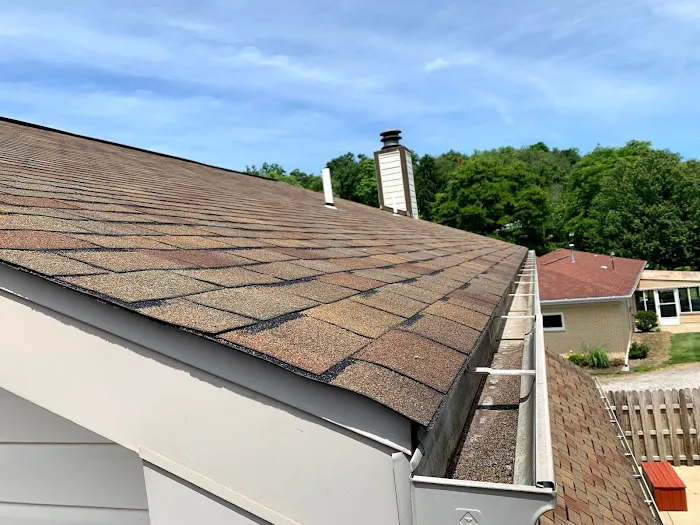 HHI Roofing Inc Picture 2