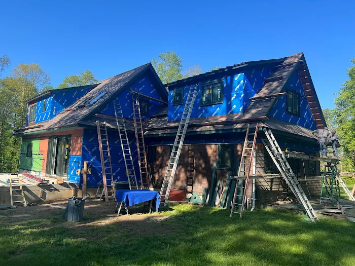 Cedar & Copper Picture 8