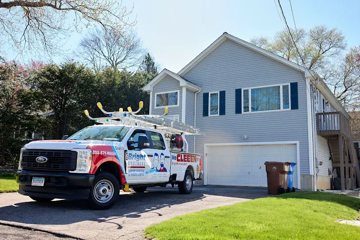 Bright Brothers of the Valley Picture 8